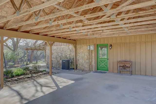 $685,000 | 190 Cr 3198 Valley Mills, Valley Mills, TX 76689