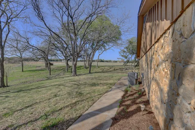 $685,000 | 190 Cr 3198 Valley Mills, Valley Mills, TX 76689