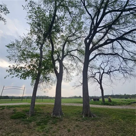 $685,000 | 190 Cr 3198 Valley Mills, Valley Mills, TX 76689