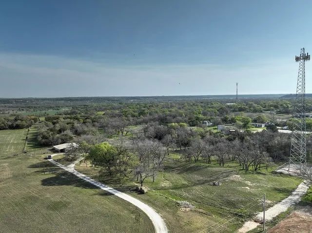$685,000 | 190 Cr 3198 Valley Mills, Valley Mills, TX 76689