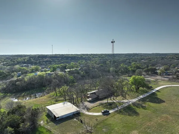 $685,000 | 190 Cr 3198 Valley Mills, Valley Mills, TX 76689