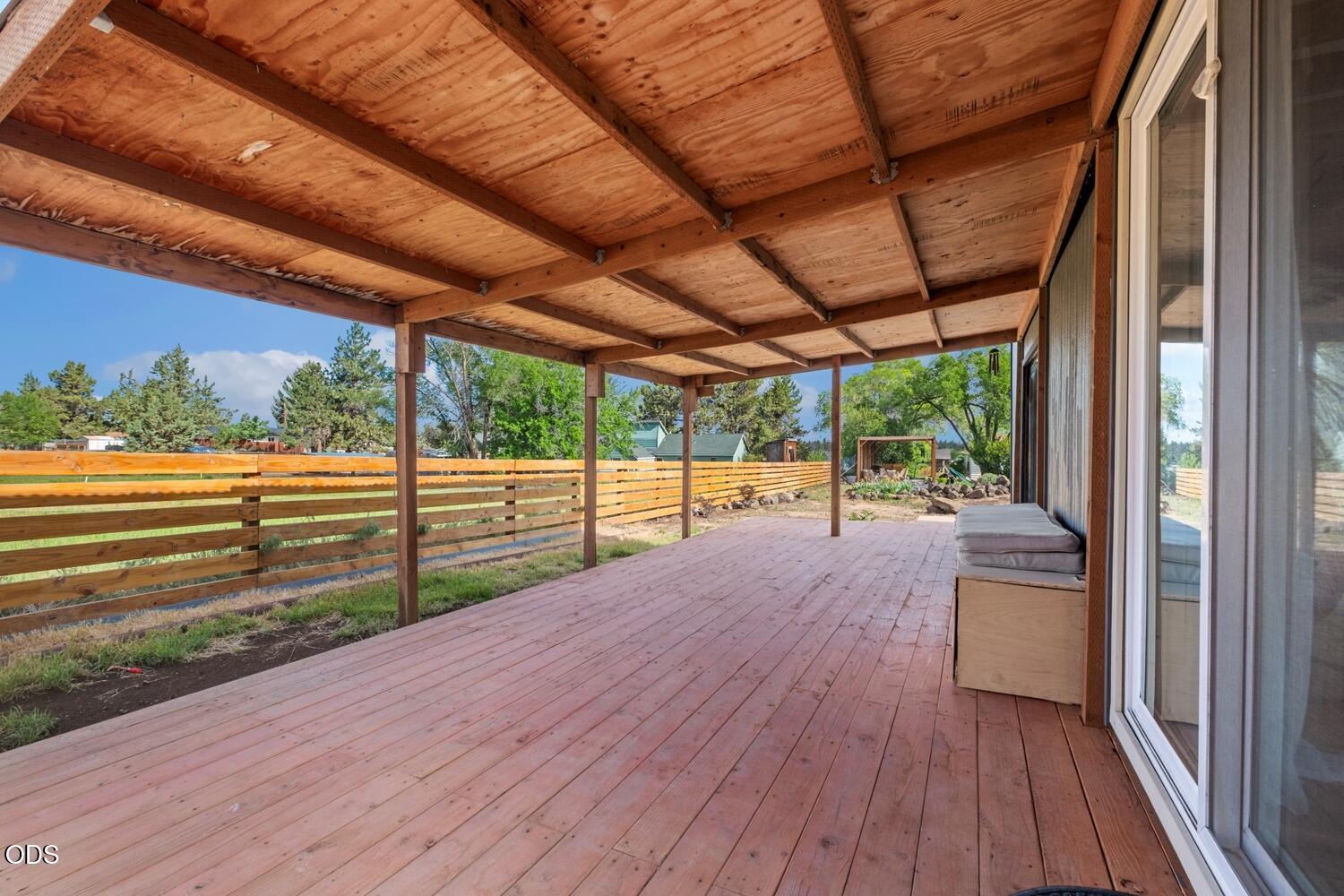 21589 Bear Creek Road Bend, OR 97701 - Photo 31 of 58