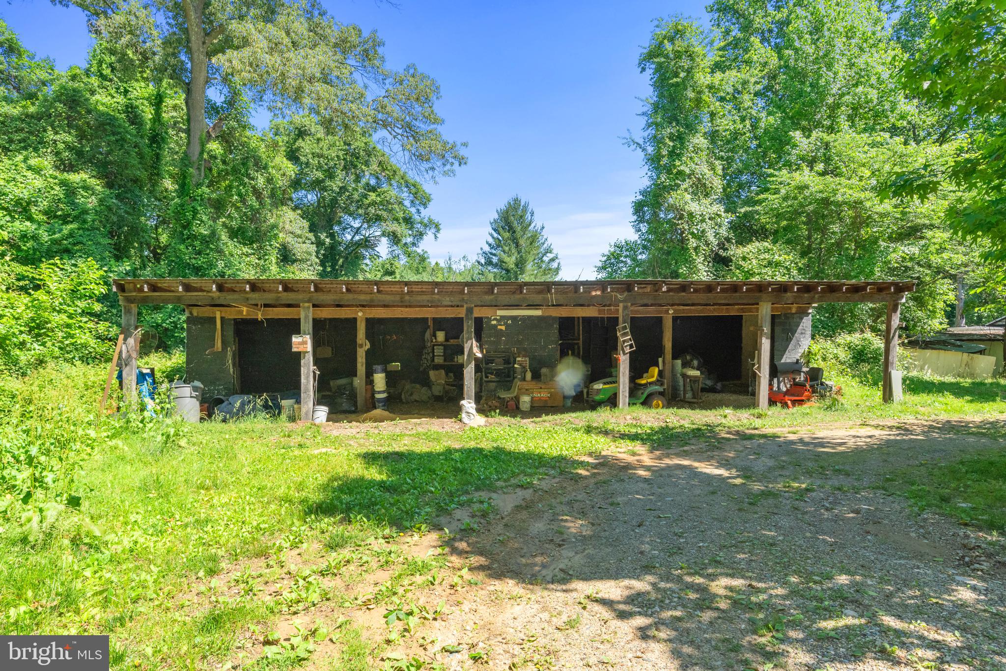 7308 Highbridge Road Bowie, MD 20720 - Photo 34 of 39