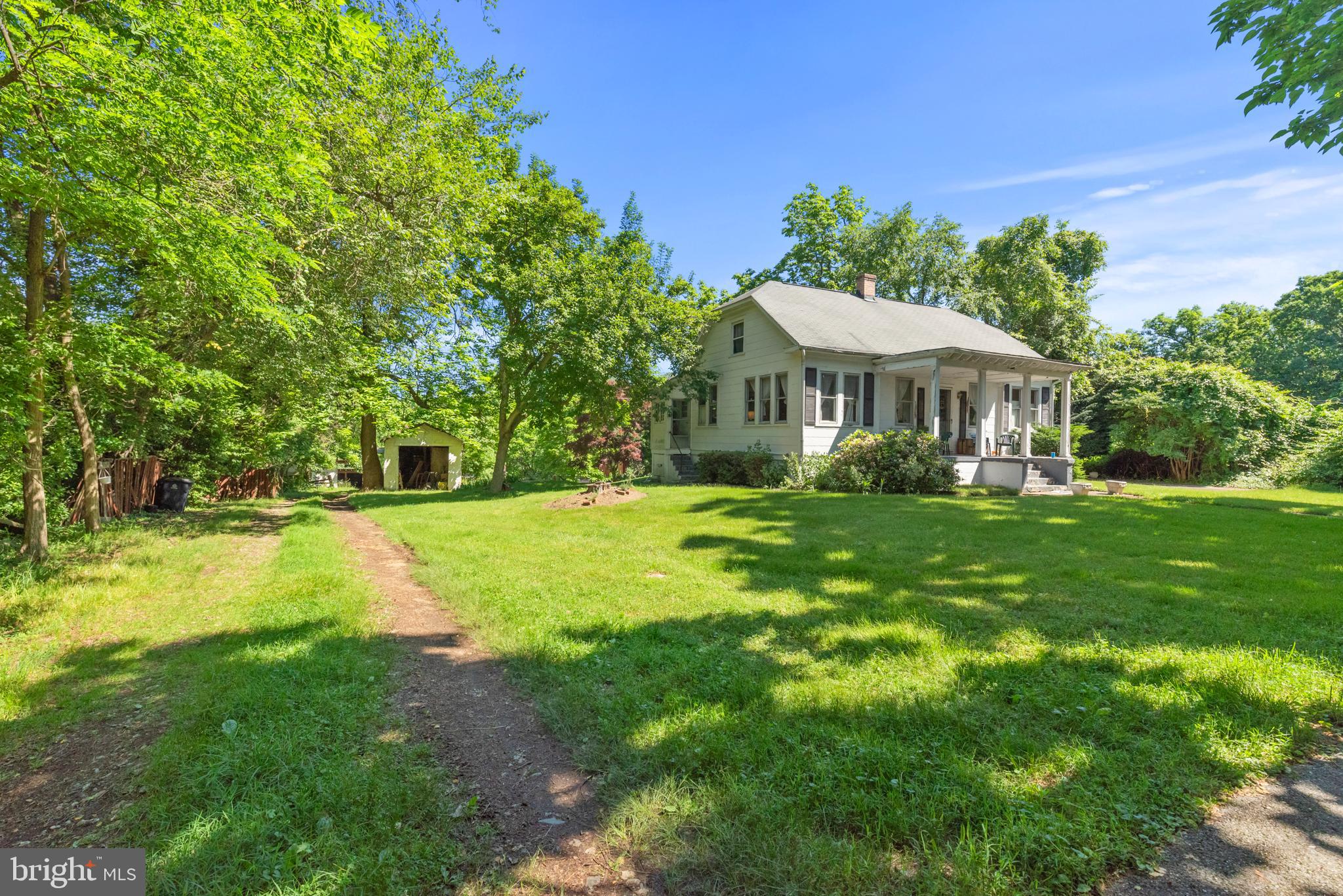 7308 Highbridge Road Bowie, MD 20720 - Photo 4 of 39 Home is charming but needs work sold as is!