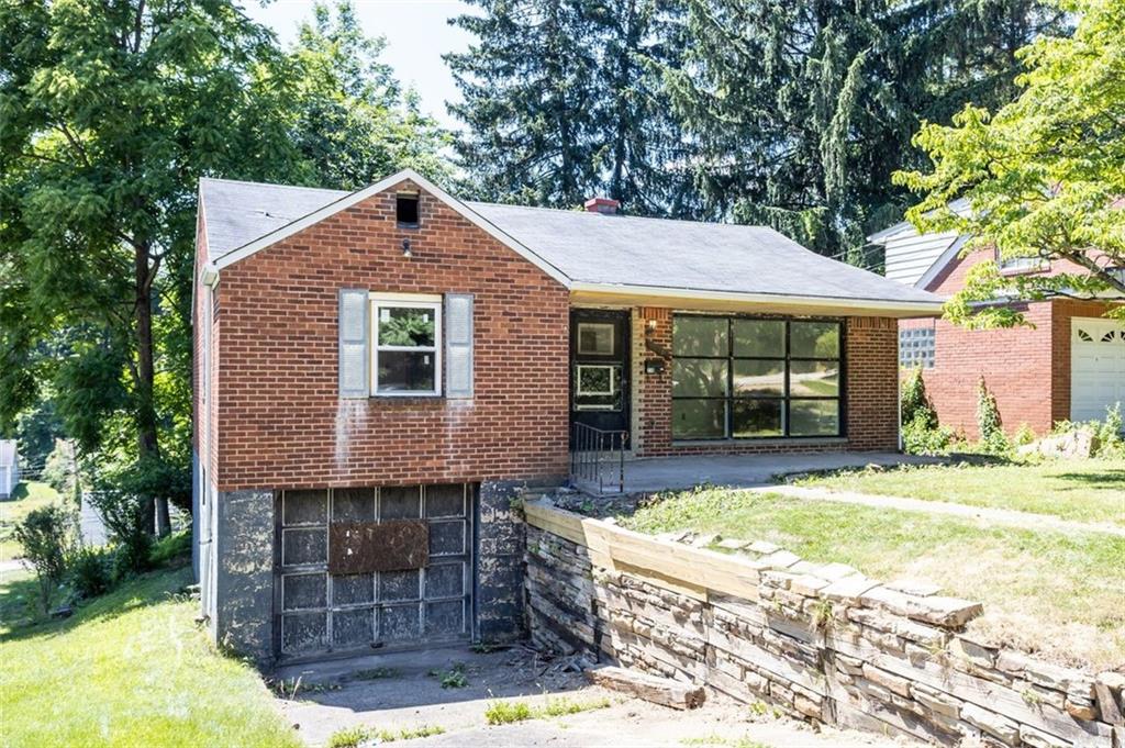 218 Long Road Pittsburgh, PA 15235 - Photo 2 of 17