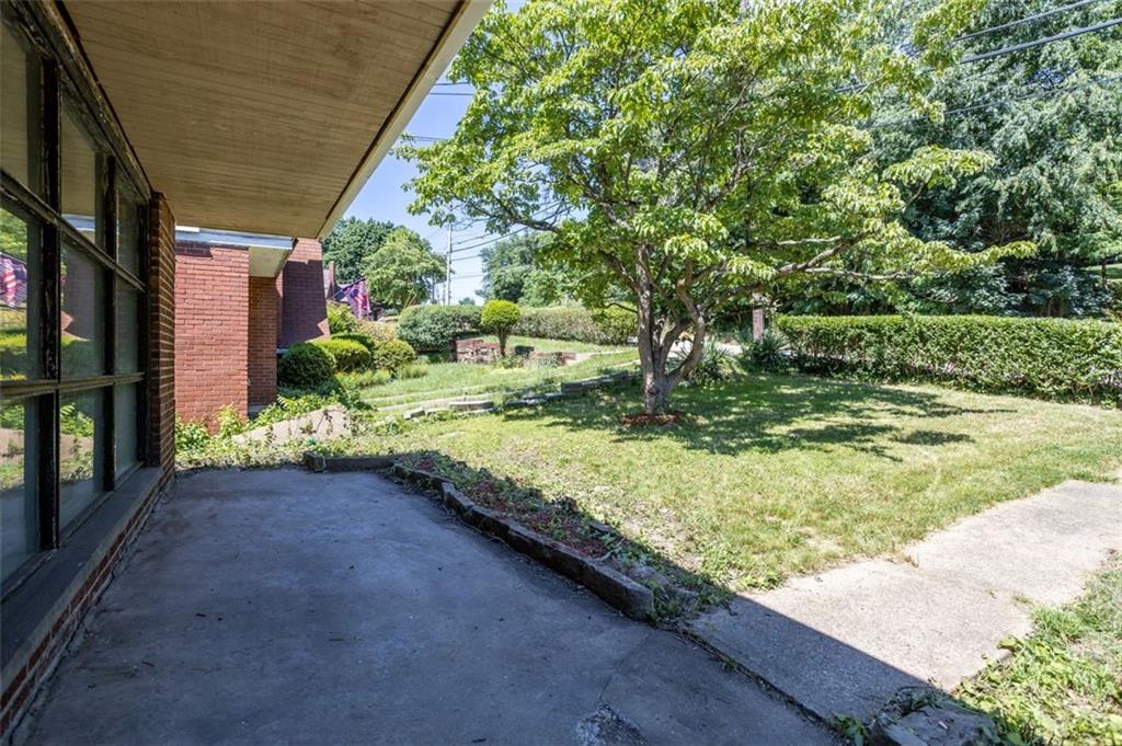 218 Long Road Pittsburgh, PA 15235 - Photo 3 of 17