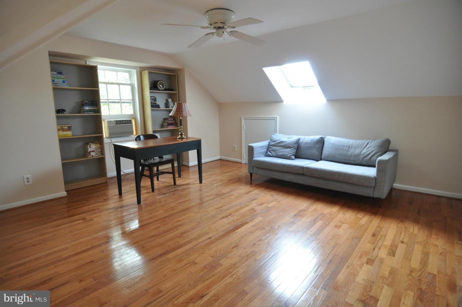 2300 Colston Drive, Unit C203 Silver Spring, MD 20910 - Photo 14 of 27 Interior (General)