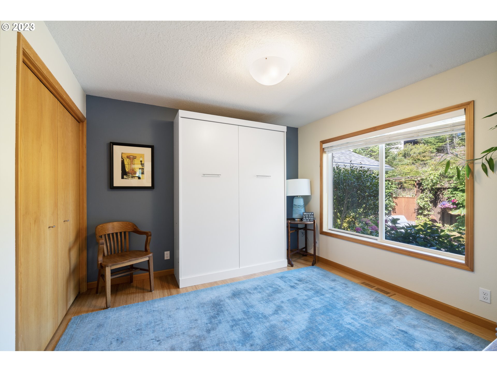 905 Pinewood West Tillamook, OR 97141 - Photo 36 of 44 a workspace with furniture and window