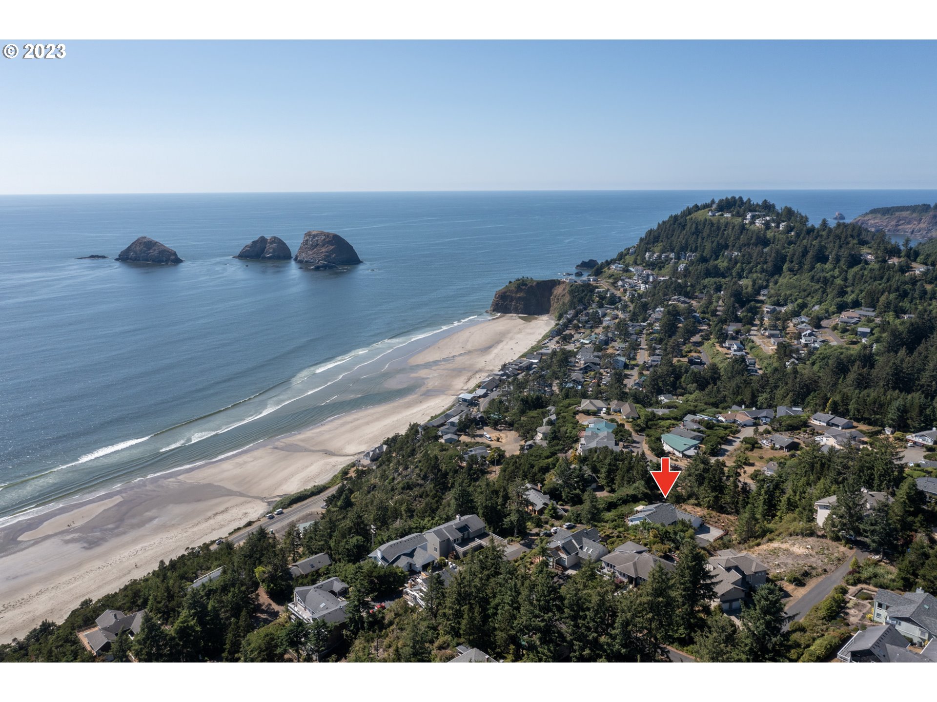 905 Pinewood West Tillamook, OR 97141 - Photo 39 of 44 a view of entryway