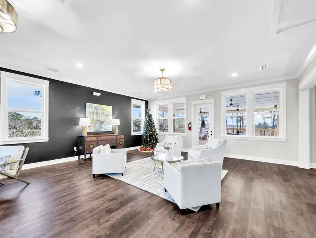 a view of backyard with tub