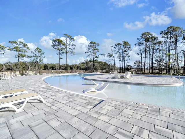 $414,000 | 29 Apollo Avenue, Freeport, FL 32439