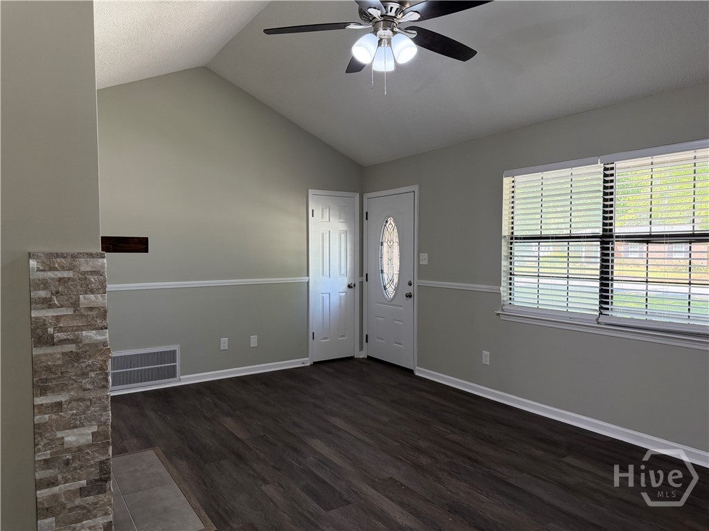 215 Pinecrest Place Pooler, GA 31322 - Photo 10 of 26