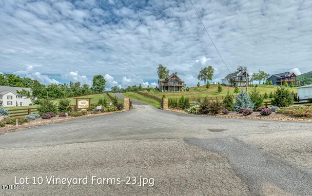 $158,000 | Lot 10 Dry Hill Road, Unit 10, Butler, TN 37640