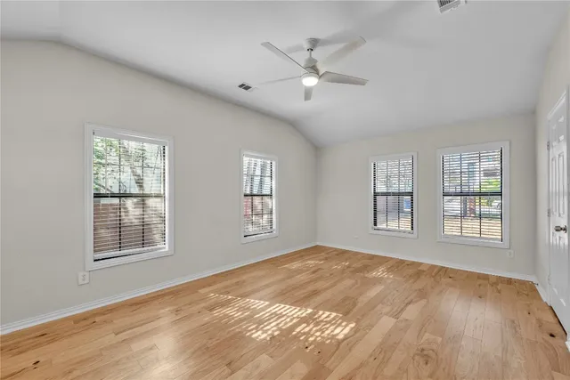 $3,850 | 2403 South 3rd Street, Austin, TX 78704