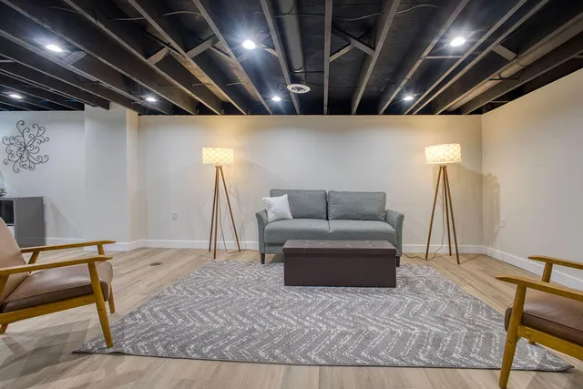 $475,000 | 7245 North Seneca Avenue, Glendale, WI 53217