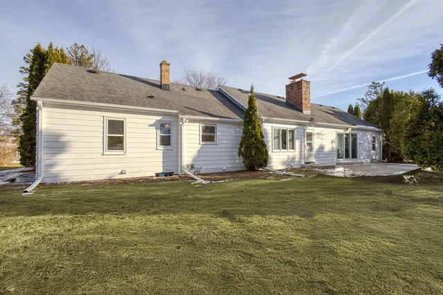 $475,000 | 7245 North Seneca Avenue, Glendale, WI 53217