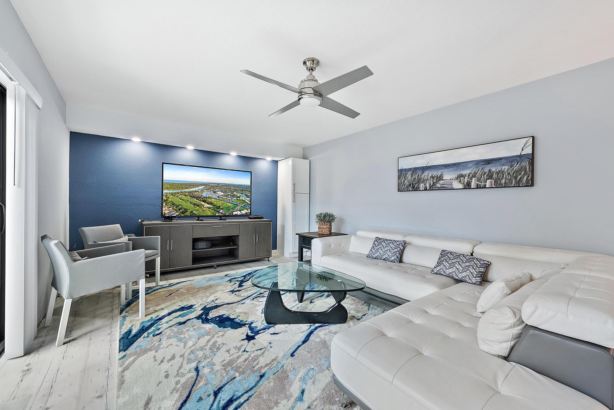 2902 29th Court Jupiter, FL 33477 - Photo 13 of 24 2902 29th Ct-9