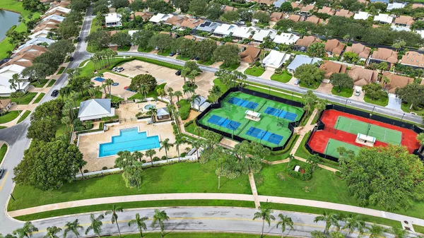 view of a tennis court