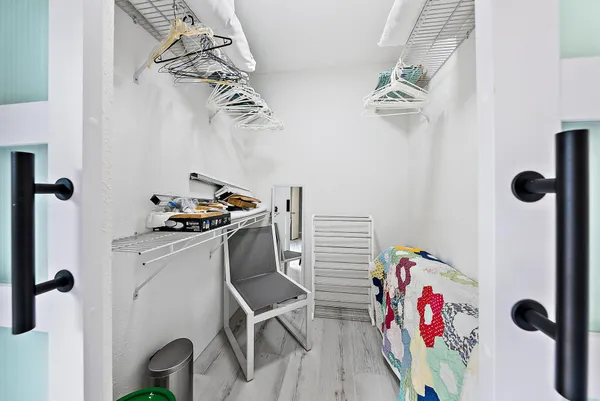 a view of walk in closet