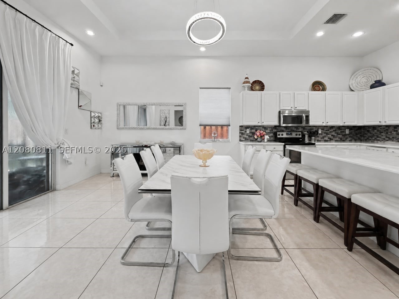 15086 Southwest 176th Street Miami, FL 33187 - Photo 3 of 43 Gallery Image 3