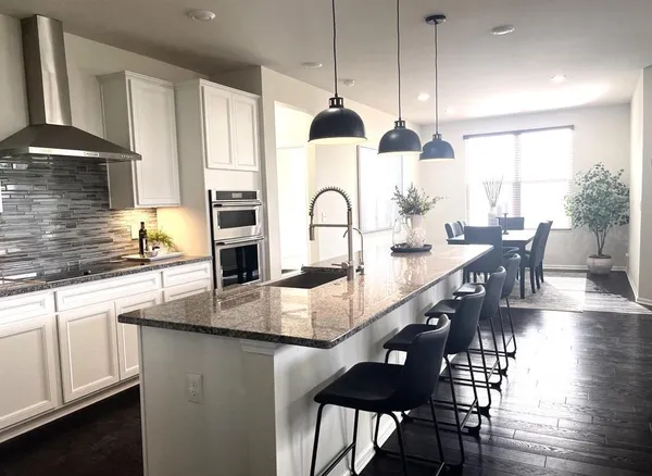 $599,000 | 3436 Roslyn Drive, Ypsilanti, MI 48197