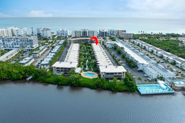 $204,900 | 3605 South Ocean Boulevard, Unit 229, Palm Beach, FL 33480