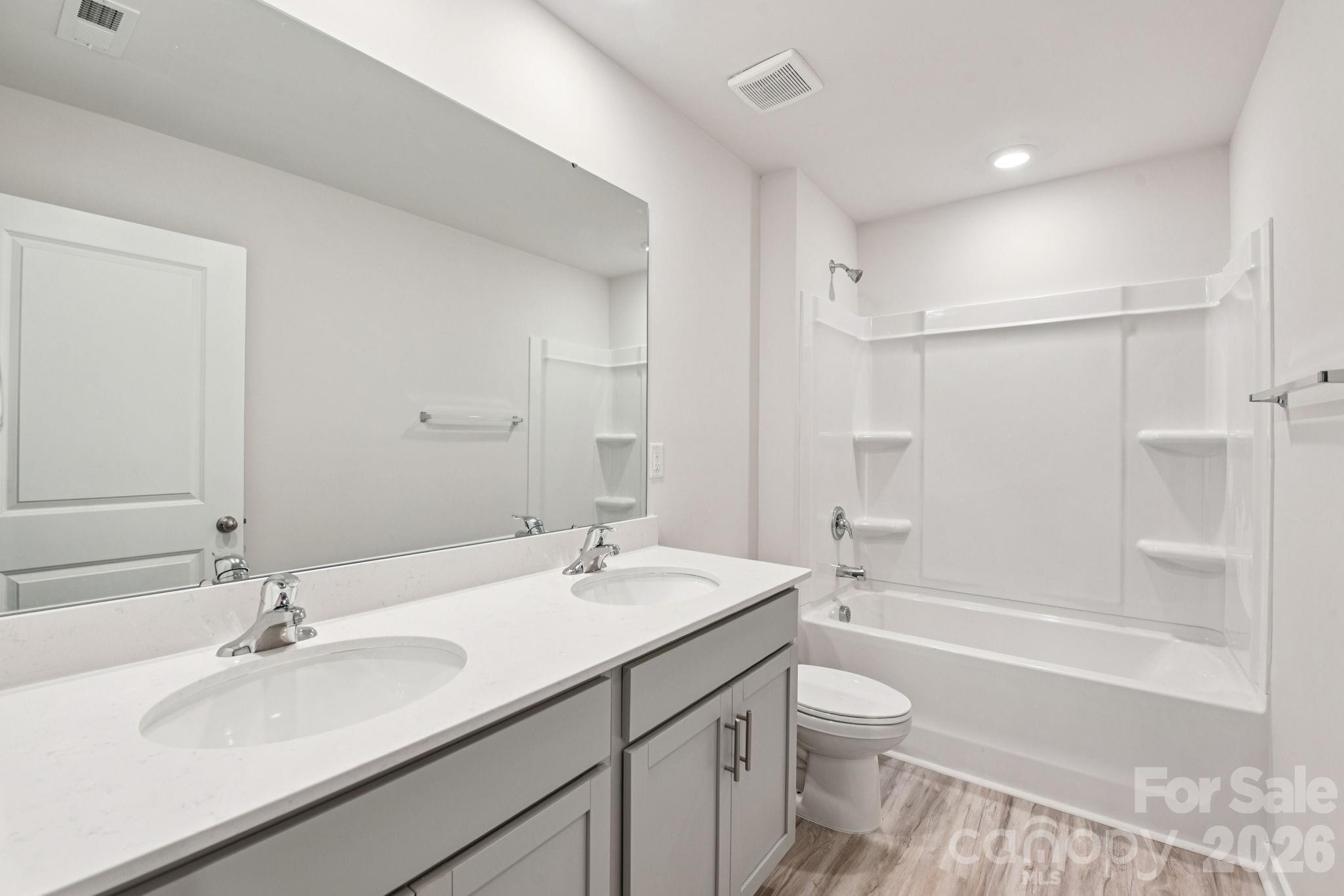 1780 Fls Cv Road Newton, NC 28658 - Photo 17 of 24 Gallery Image 17