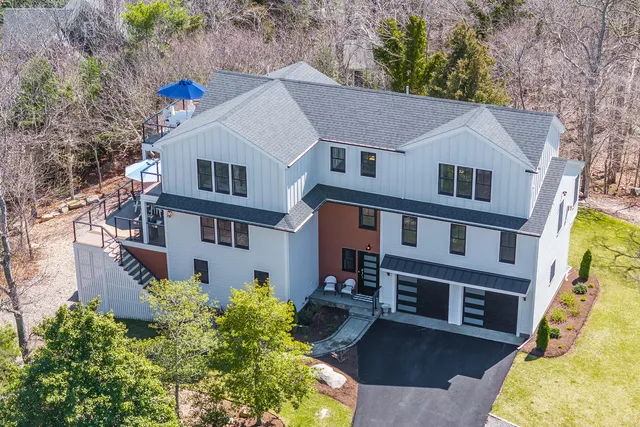 $4,750,000 | 87 Oyster Pond Road, Falmouth, MA 02540