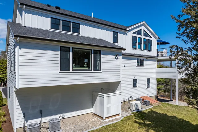 $4,750,000 | 87 Oyster Pond Road, Falmouth, MA 02540