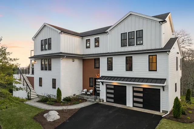 $4,750,000 | 87 Oyster Pond Road, Falmouth, MA 02540