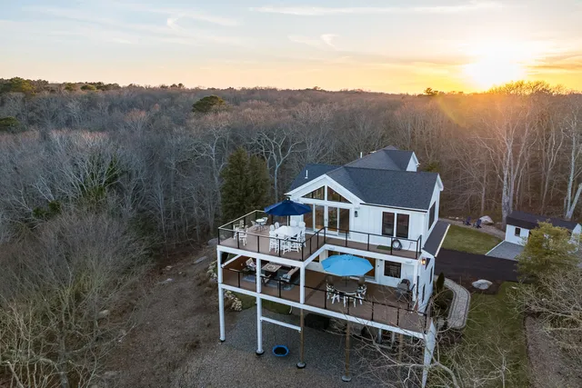 $4,750,000 | 87 Oyster Pond Road, Falmouth, MA 02540
