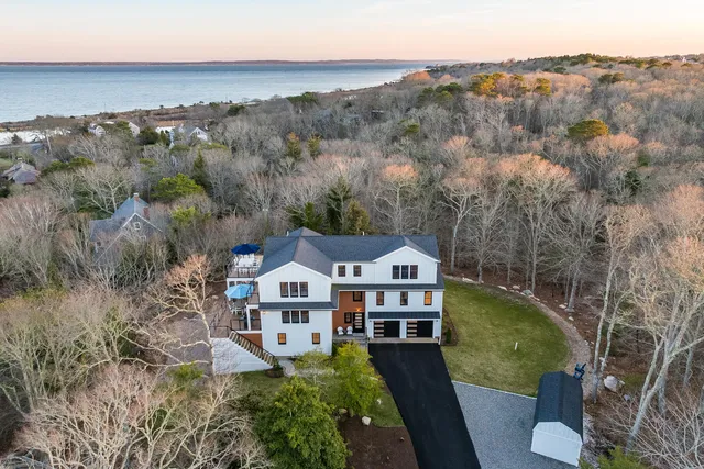 $4,750,000 | 87 Oyster Pond Road, Falmouth, MA 02540