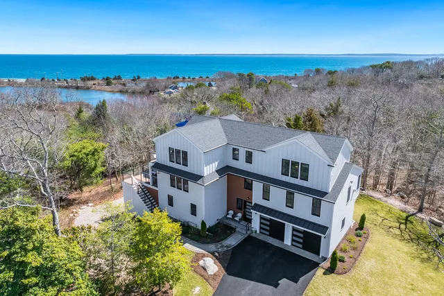 $4,750,000 | 87 Oyster Pond Road, Falmouth, MA 02540