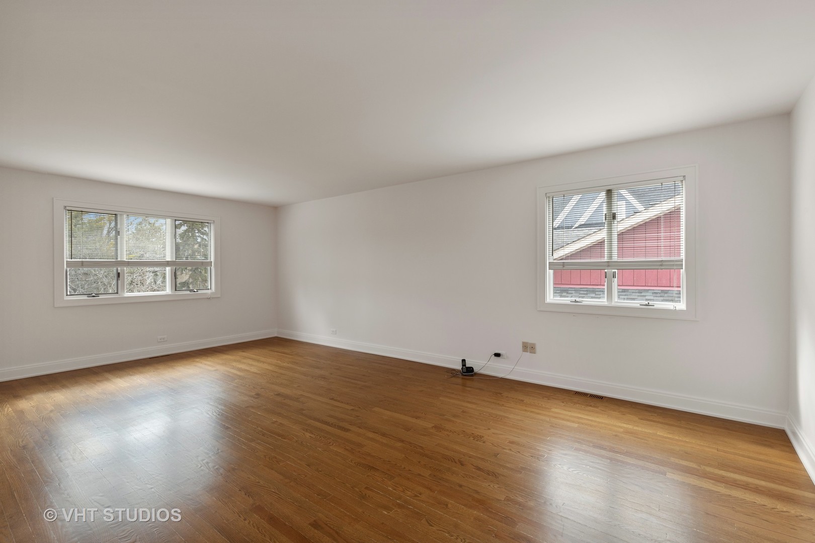 212 Herrick Road Riverside, IL 60546 - Photo 11 of 20