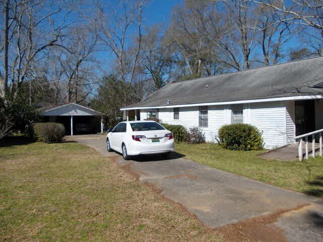 3098 Railroad Avenue Loxley, AL 36551 - Photo 3 of 25