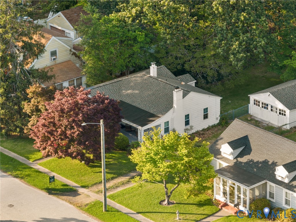 140 Chancellor Road Hampton, VA 23661 - Photo 3 of 31