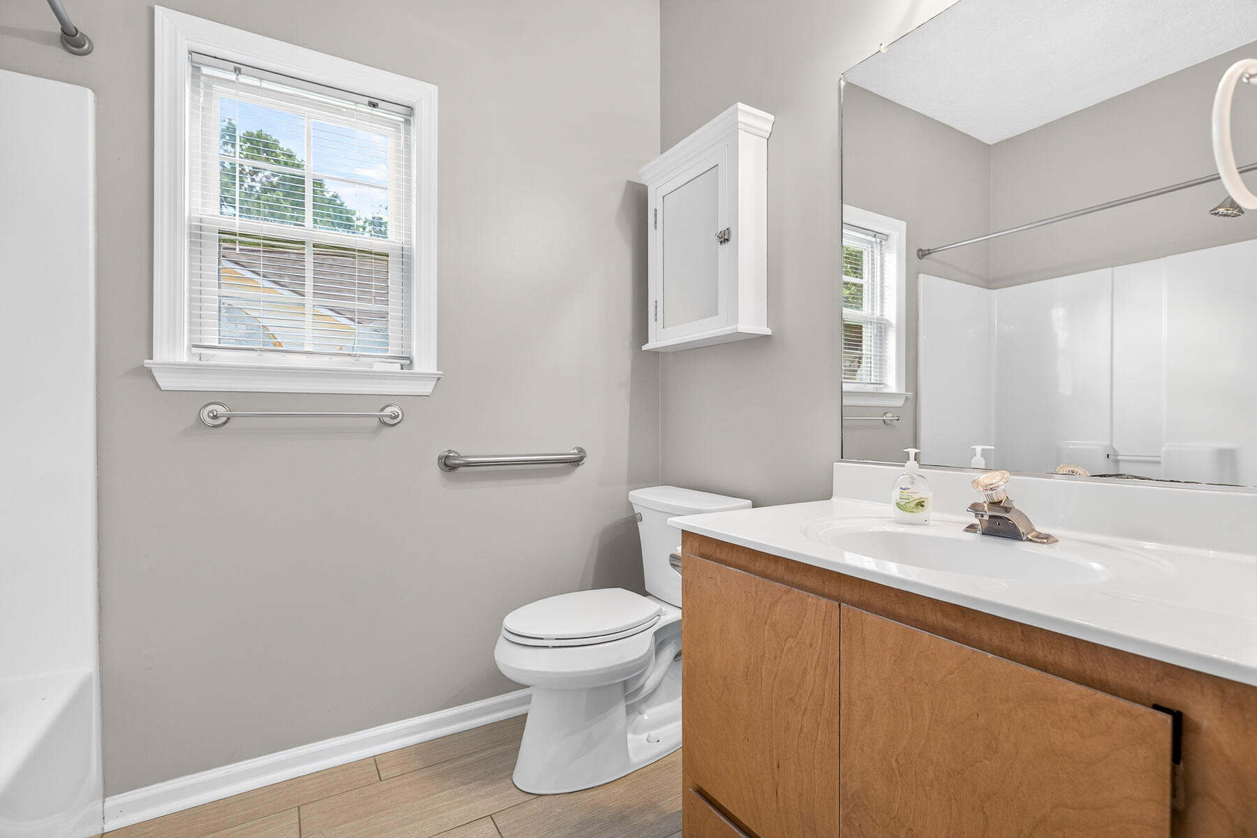 132 Paddock Way Summerville, SC 29486 - Photo 27 of 57 Guest Bathroom