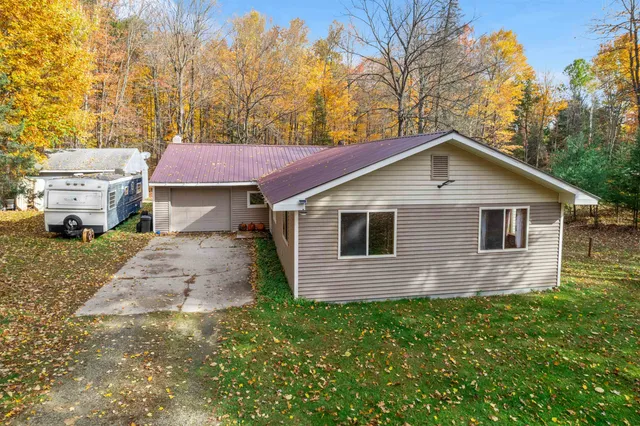 $170,000 | 10774 Van Beek Lane, Pound, WI 54161