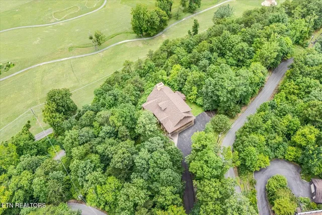 $2,450,000 | 213 Matterhorn Drive, Gatlinburg, TN 37738