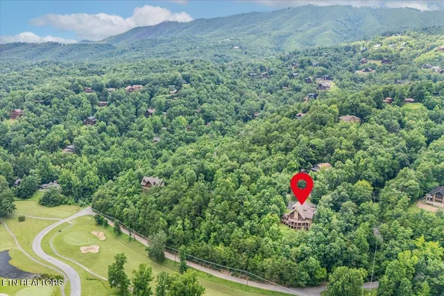 $2,450,000 | 213 Matterhorn Drive, Gatlinburg, TN 37738