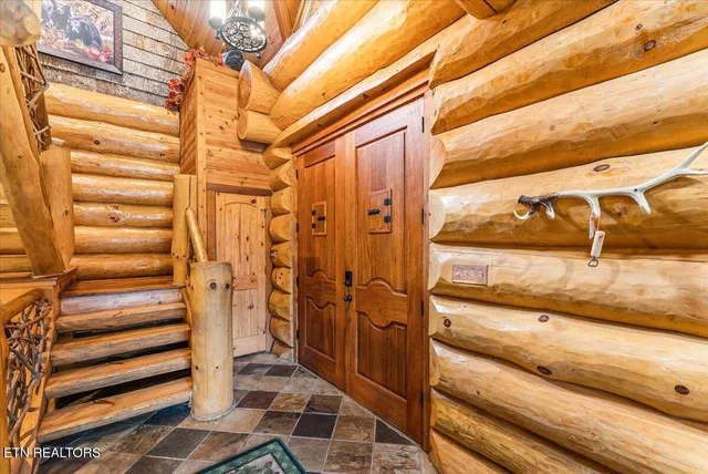 $2,450,000 | 213 Matterhorn Drive, Gatlinburg, TN 37738