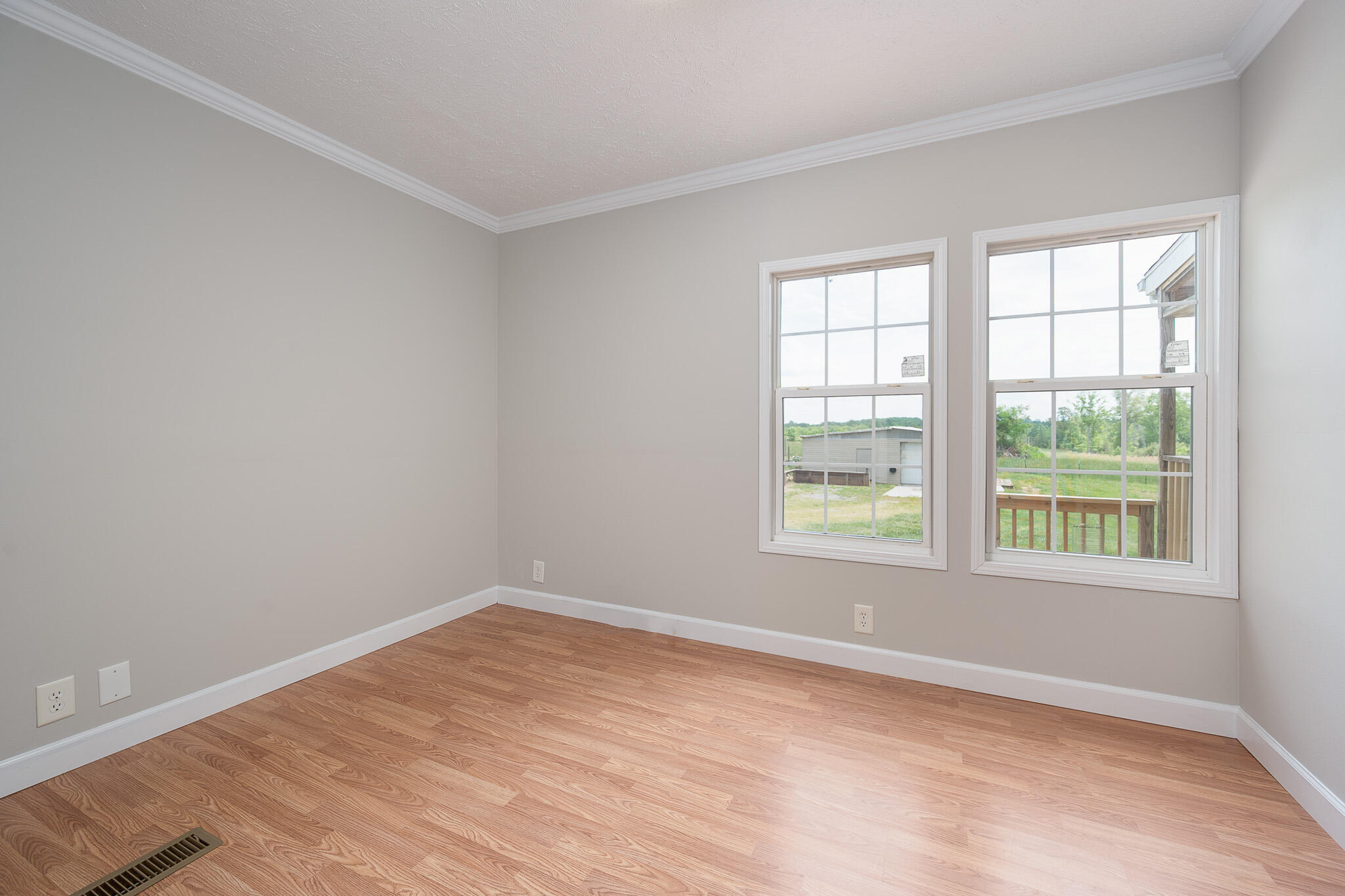 8646 Dickerson Mill Road Moneta, VA 24121 - Photo 21 of 36 24