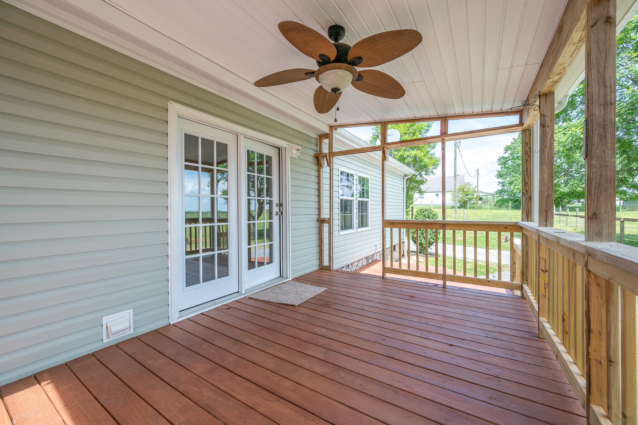 8646 Dickerson Mill Road Moneta, VA 24121 - Photo 29 of 36 13