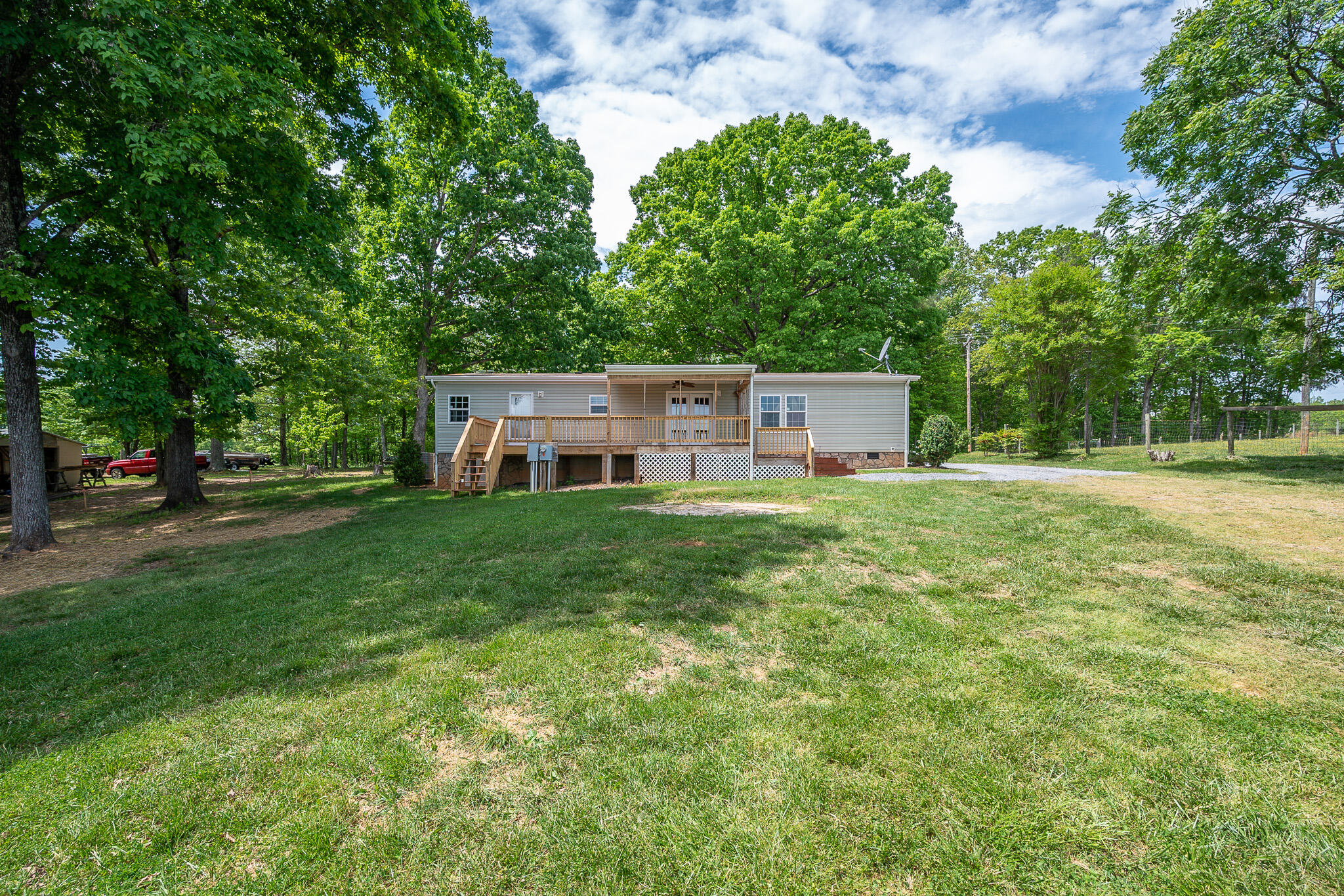 8646 Dickerson Mill Road Moneta, VA 24121 - Photo 31 of 36 31