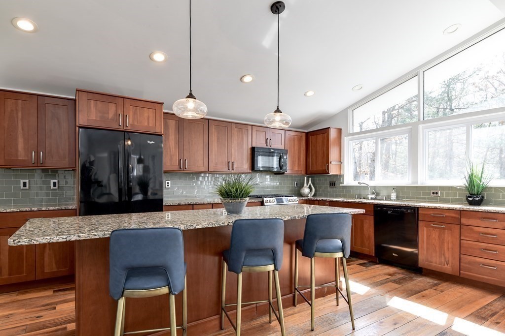 30 Indian Ridge Road Natick, MA 01760 - Photo 13 of 30 Gallery Image 13