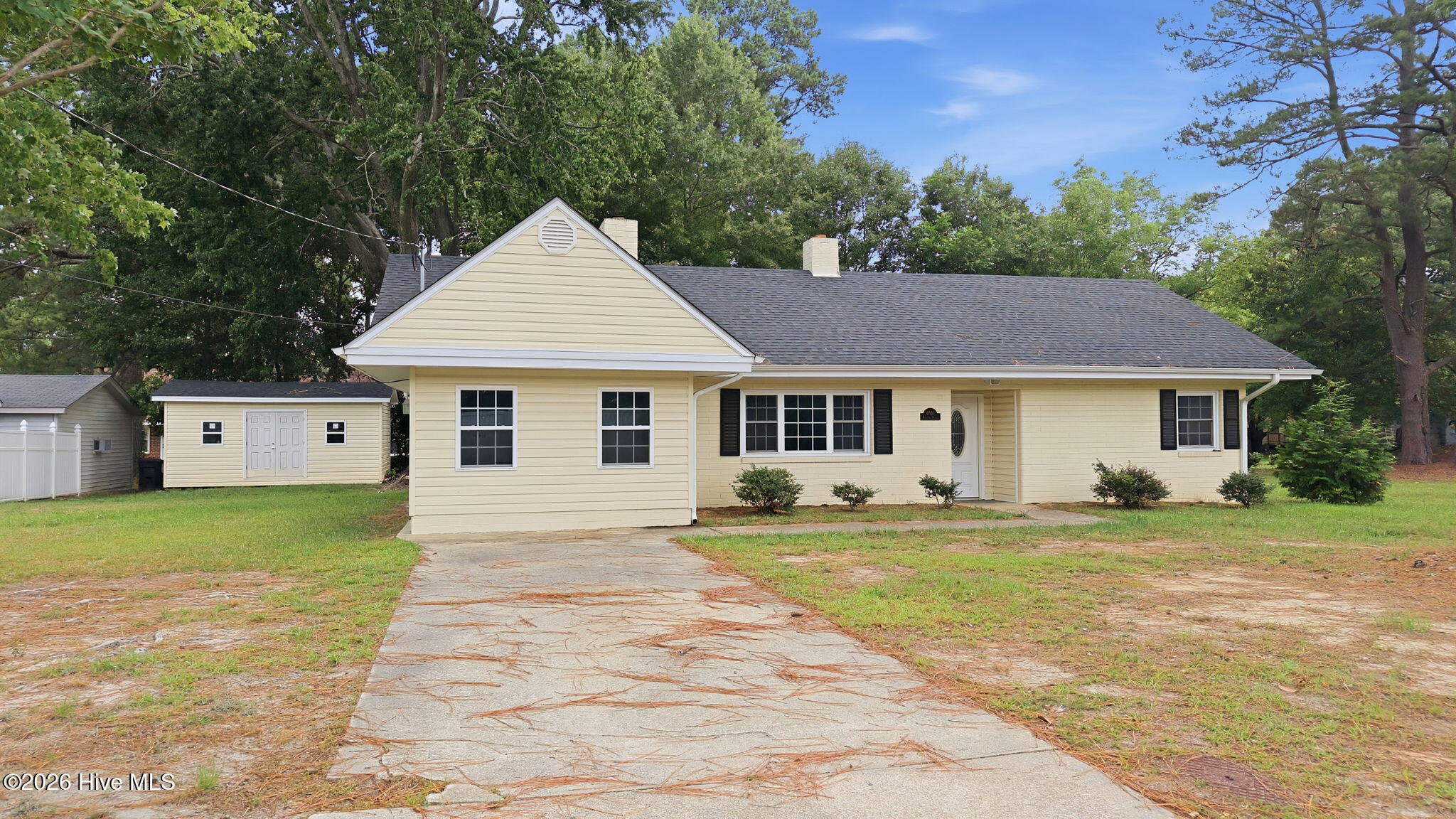 6640 Williams Street Bailey, NC 27807 - Photo 2 of 38