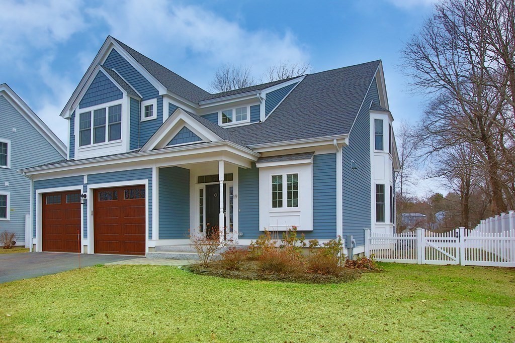 19 Hospital Road, Unit 19 Medfield, MA 02052 - Photo 3 of 30 Gallery Image 3