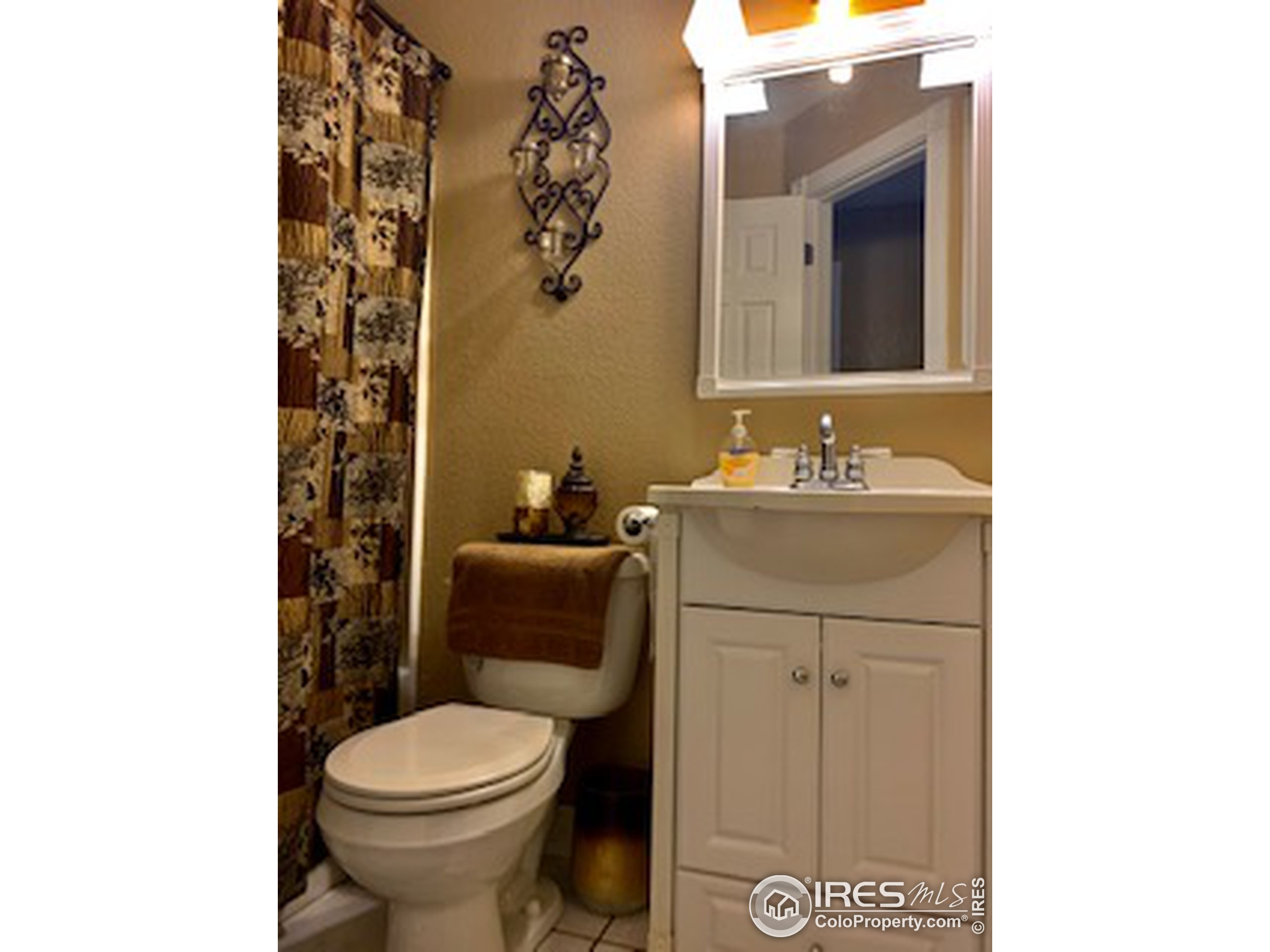 5806 29th St Road Greeley, CO 80634 - Photo 22 of 36