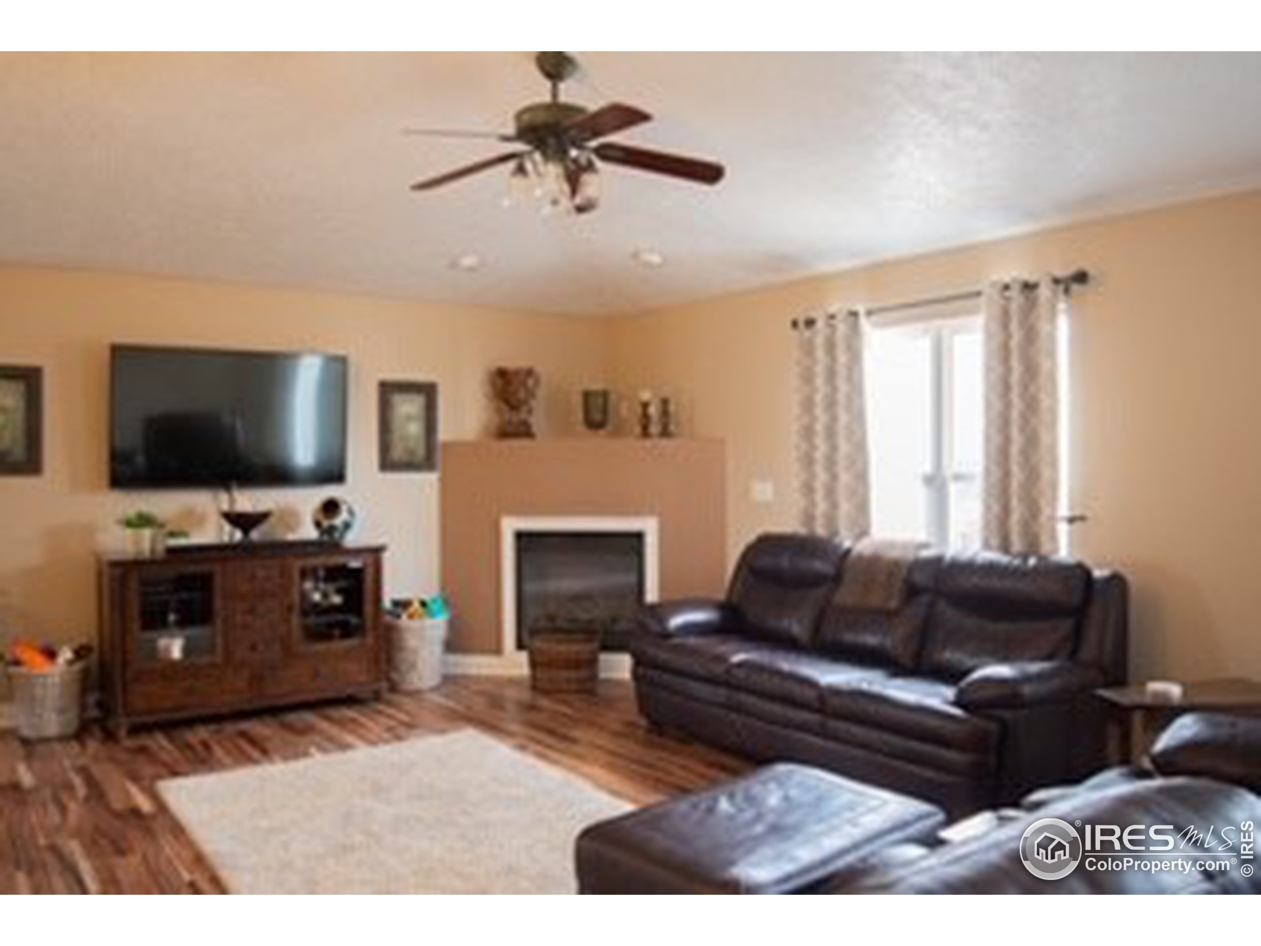 5806 29th St Road Greeley, CO 80634 - Photo 10 of 36