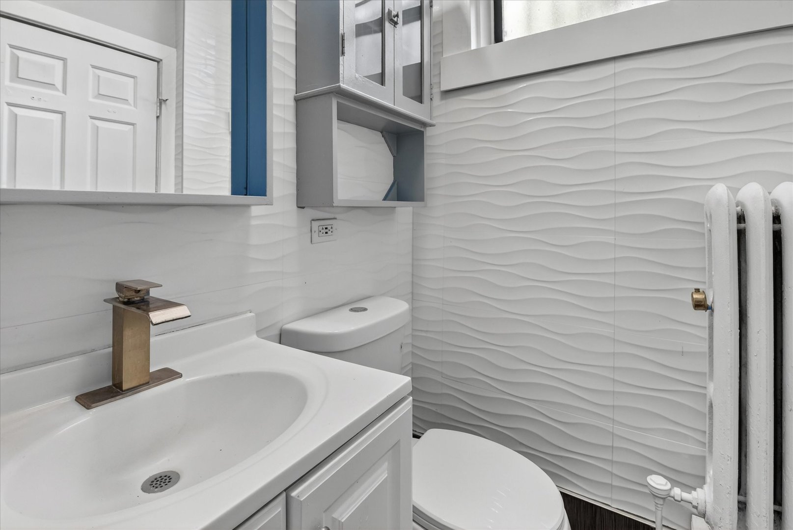 7033 North Sheridan Road, Unit G Chicago, IL 60626 - Photo 13 of 17